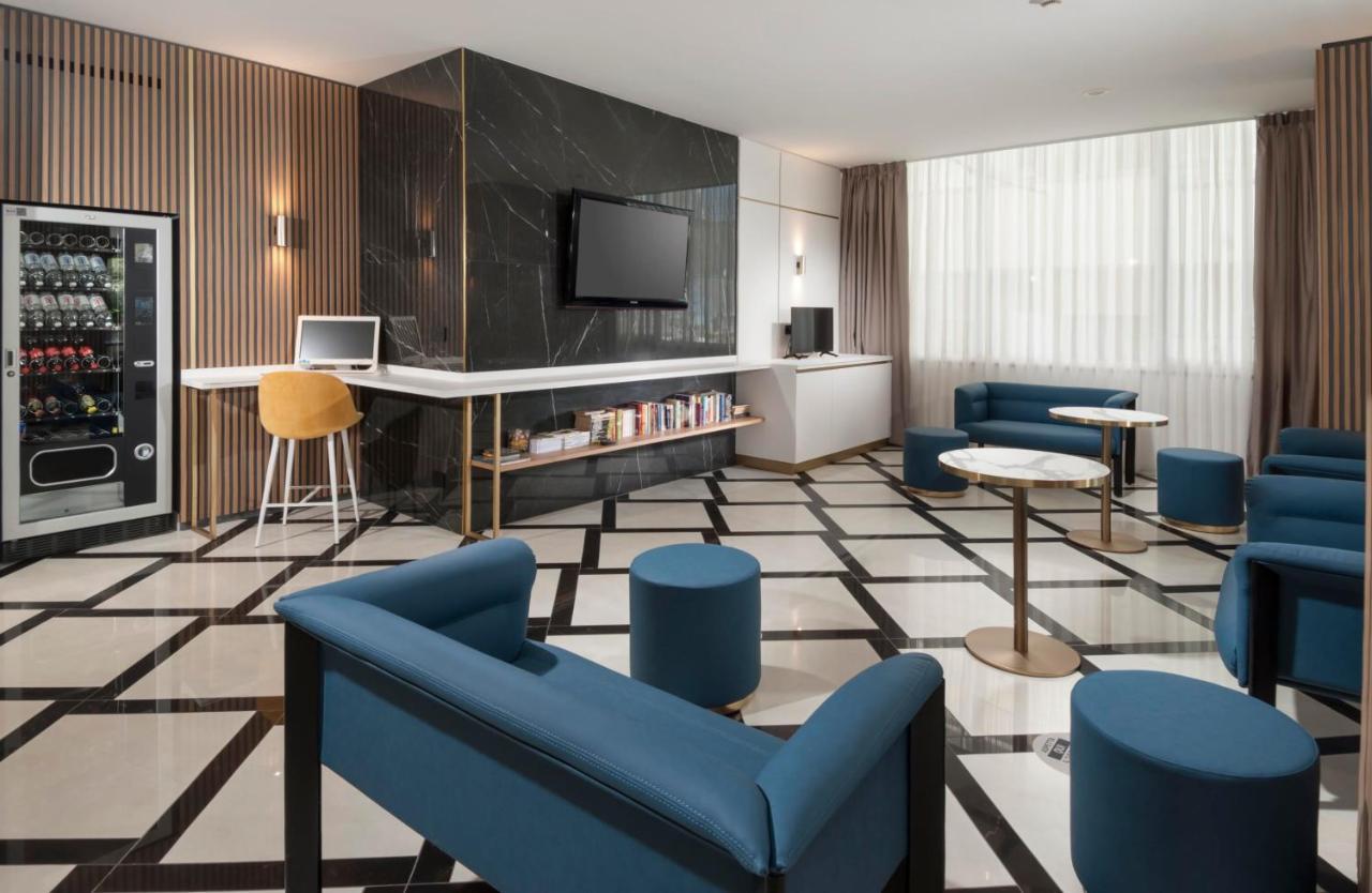 Hotel Alexander 3*
