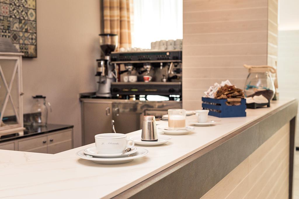 Alexander Hotel 3*