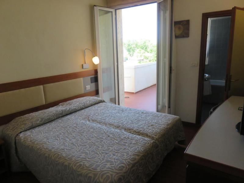 Hotel Alexander 3*